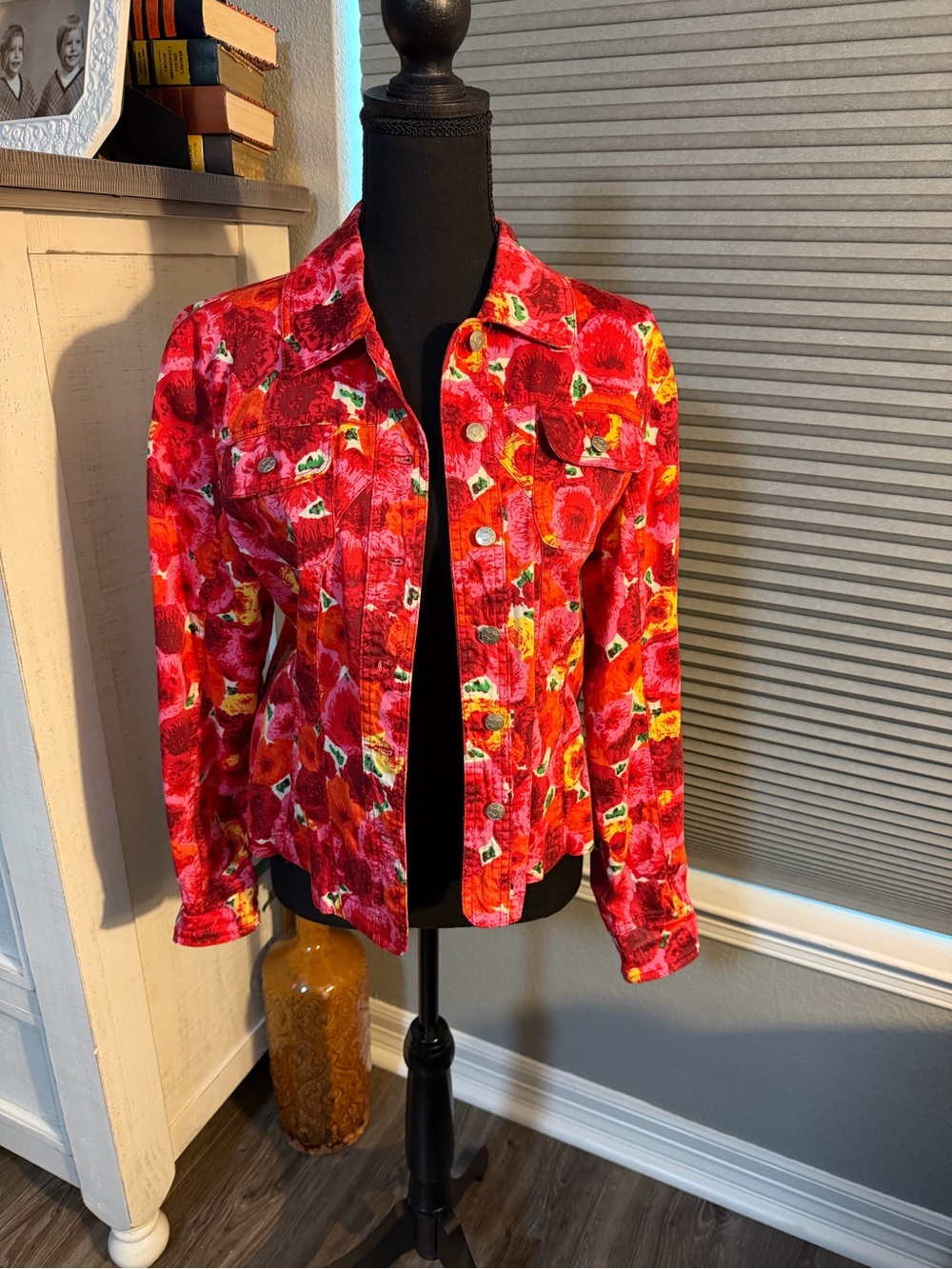 Live a Little Red Floral Button-Down Shirt Jacket size PL